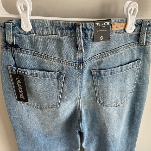 Blank NYC The Baxter Ribcage Straight Leg Distressed Jean - Light Wash - Size 25 - Picture 13 of 14